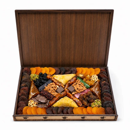 İsme Özel Ahşap Hediyelik Kayısı Kutusu No:3 (2 kg)